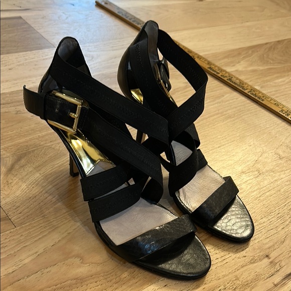 Michael Kors Shoes - Michael Kors size 9.5